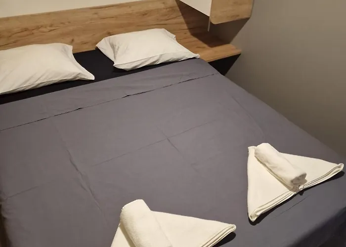 Aldeamento Turístico Adriastay 360