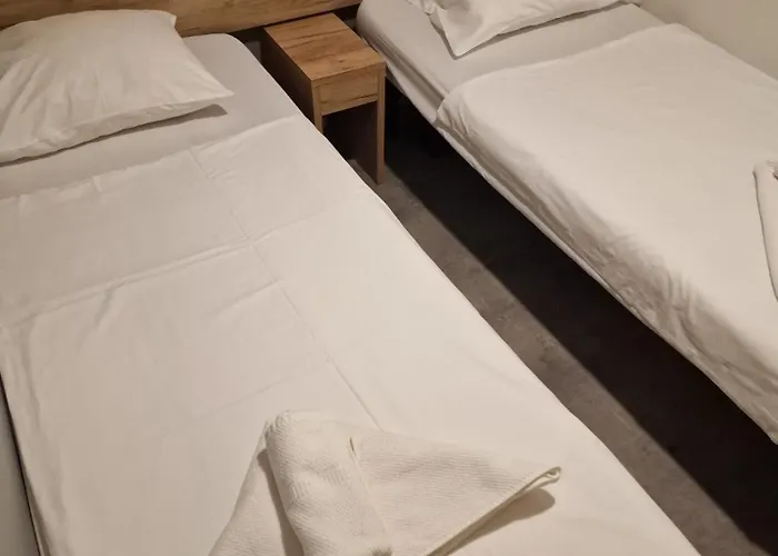 Parque de vacaciones Adriastay 360 *